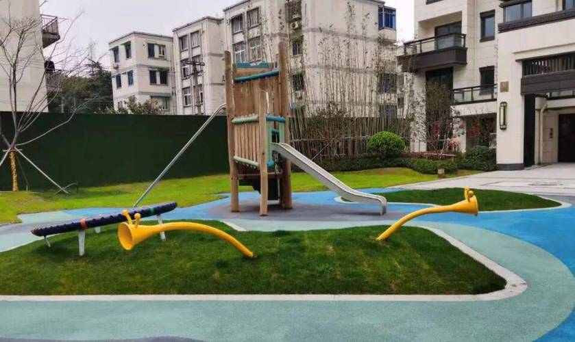 度假景区户外大型无动力游乐设备儿童体能攀爬组合滑滑梯厂家
